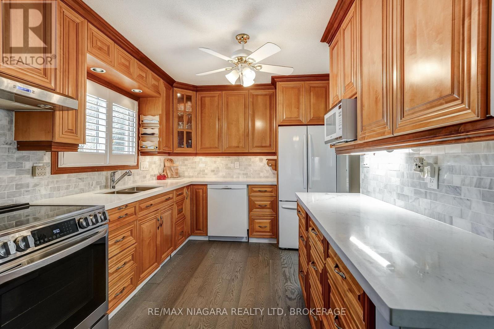 33 Hurricane Road, Pelham, Ontario  L0S 1E3 - Photo 13 - X13759900