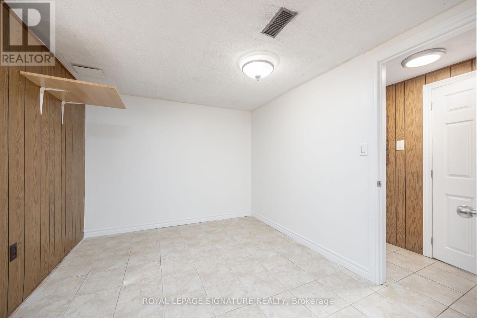 3 Presley Avenue, Toronto, Ontario  M1L 3P4 - Photo 24 - E13759552