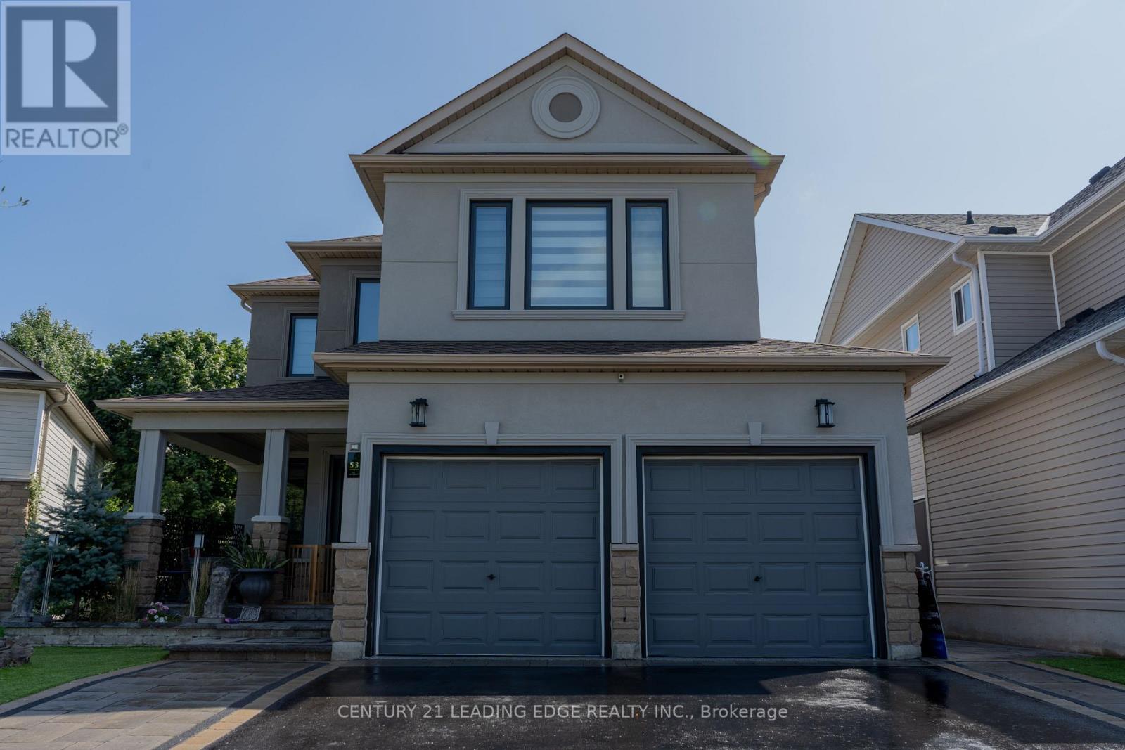 53 AULT CRESCENT, Whitby, Ontario