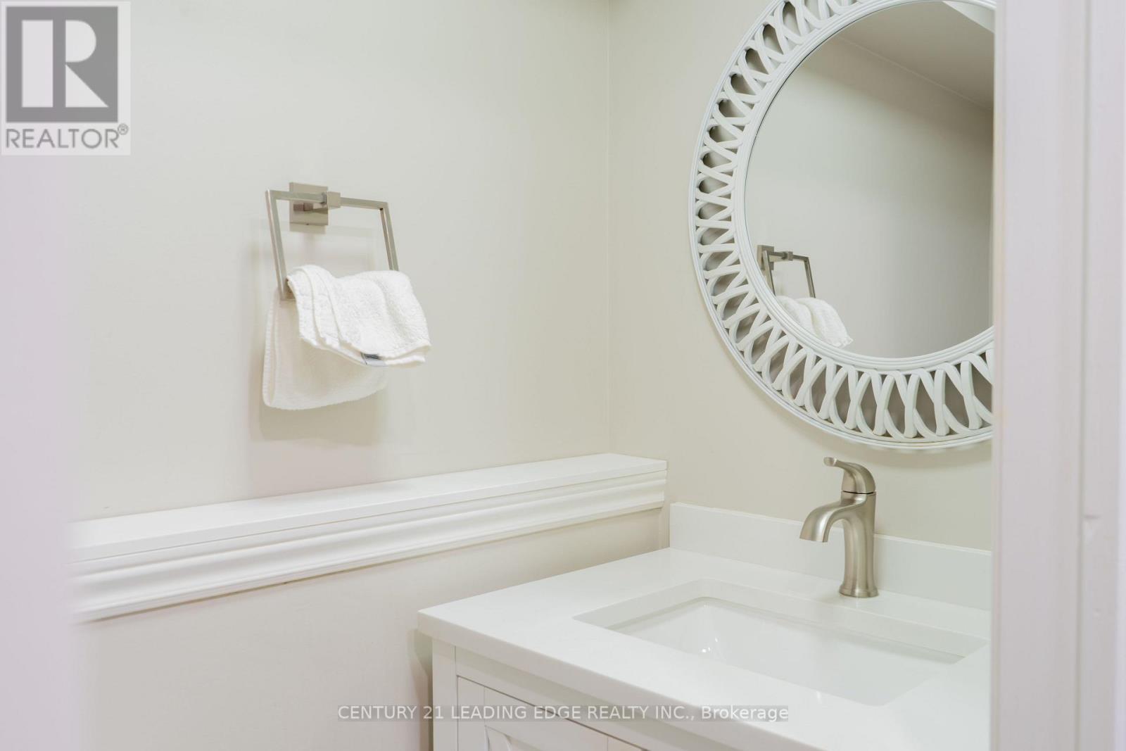 53 Ault Crescent, Whitby, Ontario  L1M 2G7 - Photo 29 - E13759674
