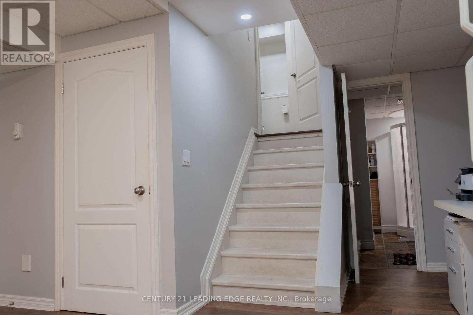 53 Ault Crescent, Whitby, Ontario  L1M 2G7 - Photo 30 - E13759674