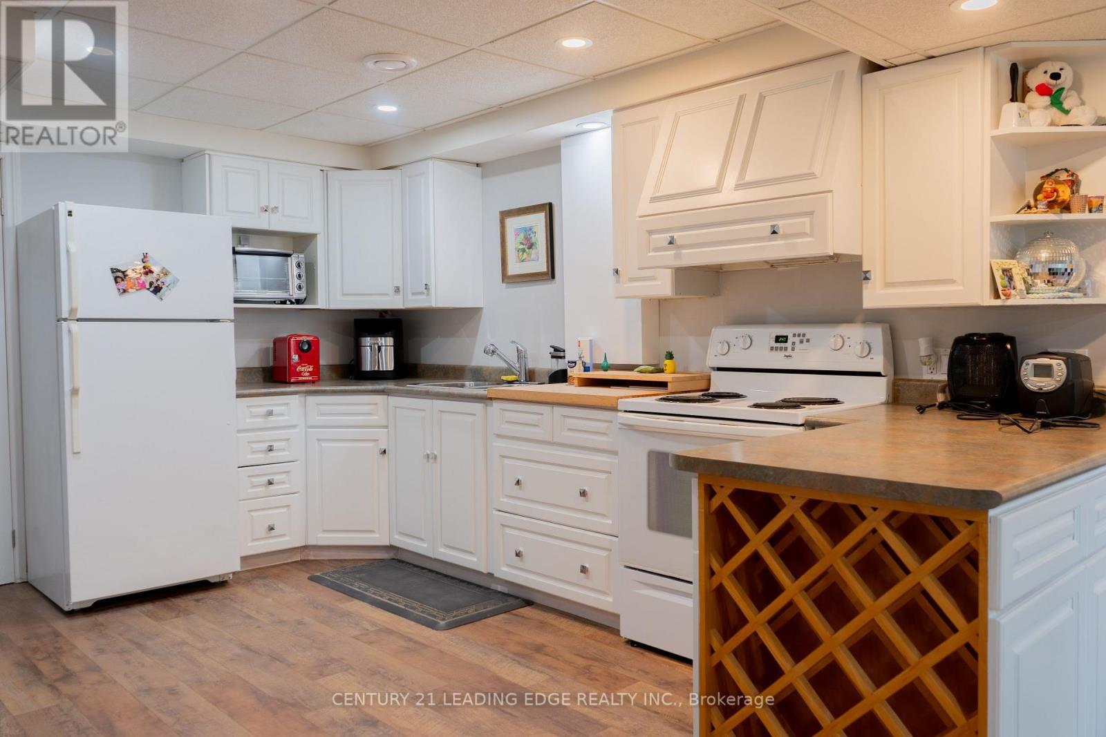 53 Ault Crescent, Whitby, Ontario  L1M 2G7 - Photo 36 - E13759674