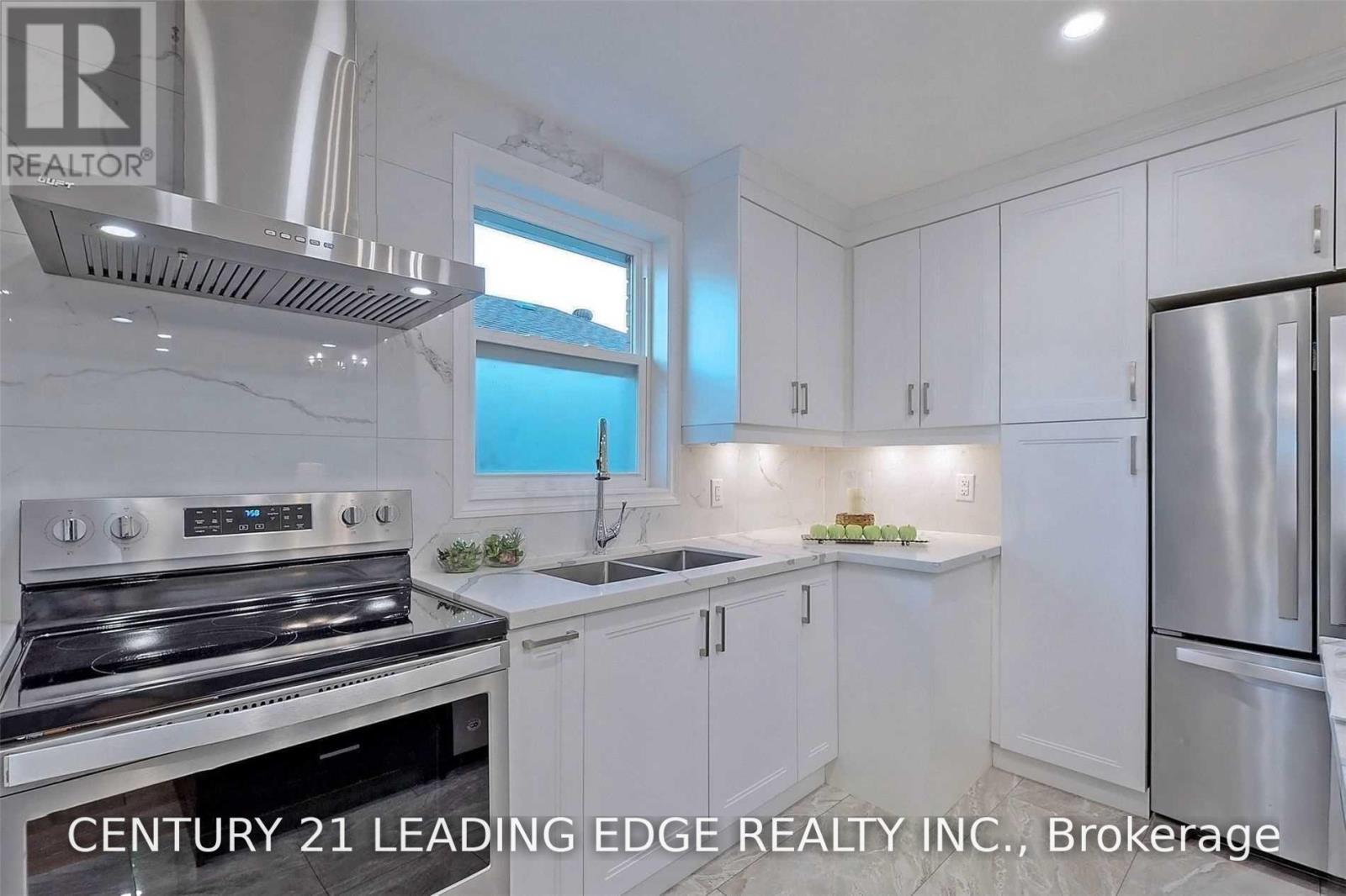 Main - 170 Ellington Drive, Toronto, Ontario  M1R 3Y3 - Photo 10 - E13759710