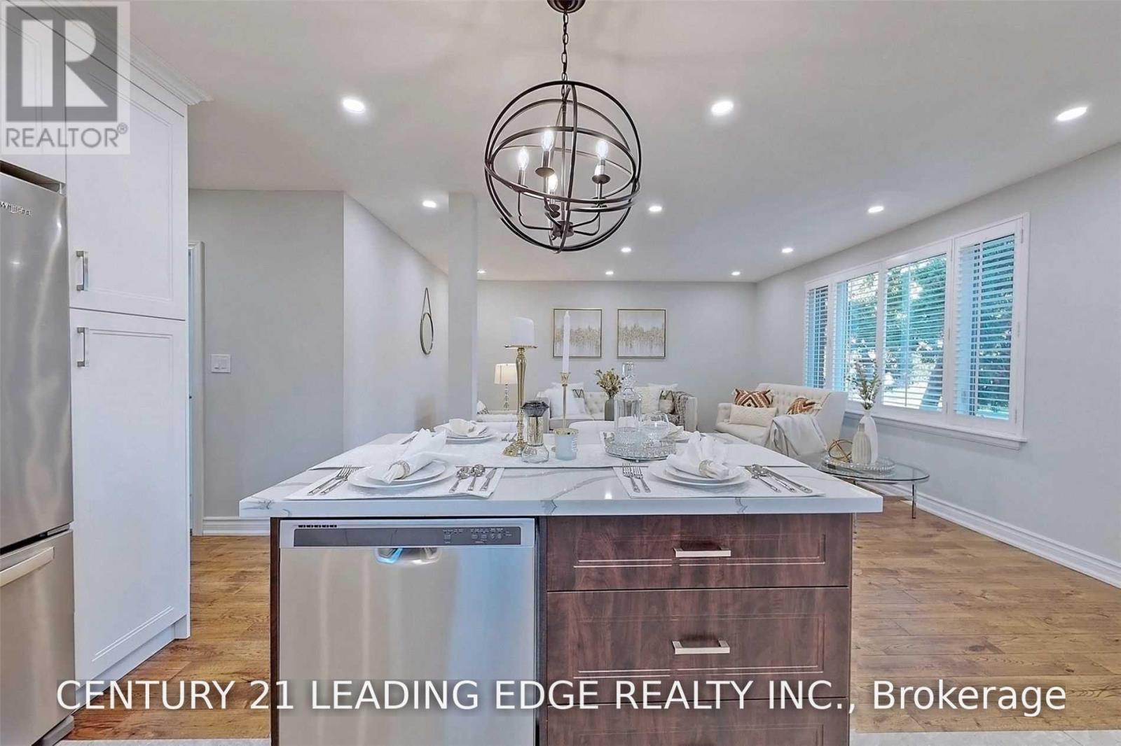 Main - 170 Ellington Drive, Toronto, Ontario  M1R 3Y3 - Photo 11 - E13759710