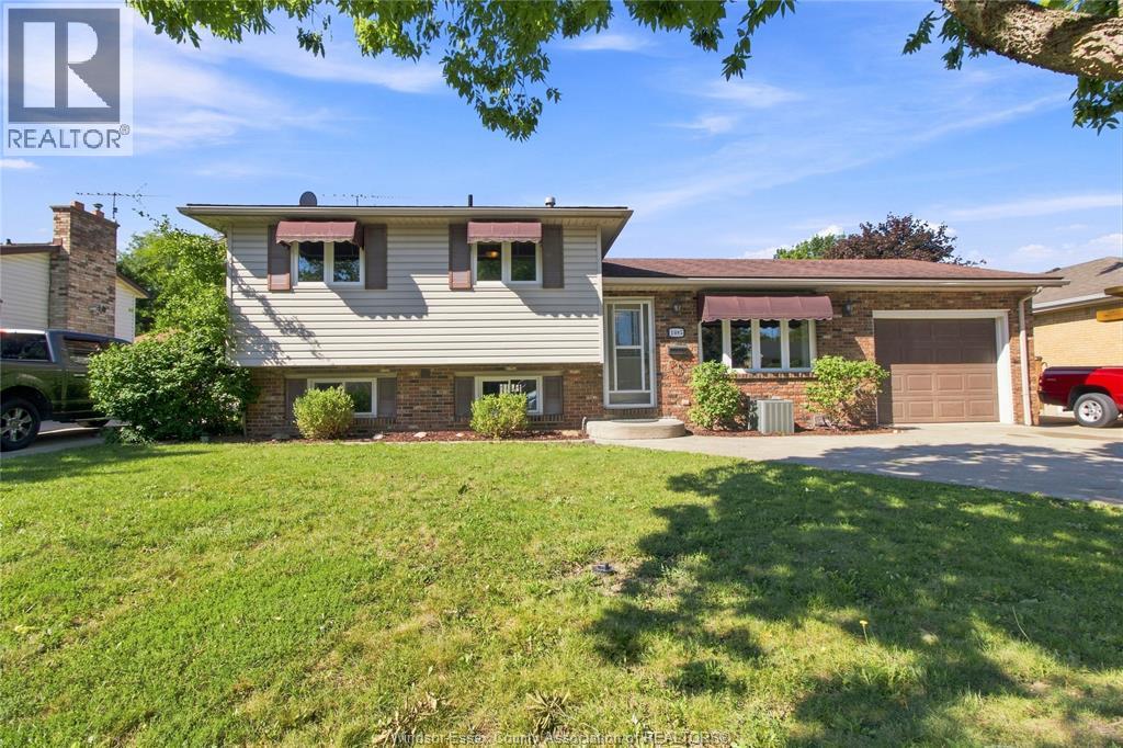 1085 WATSON, Windsor, Ontario
