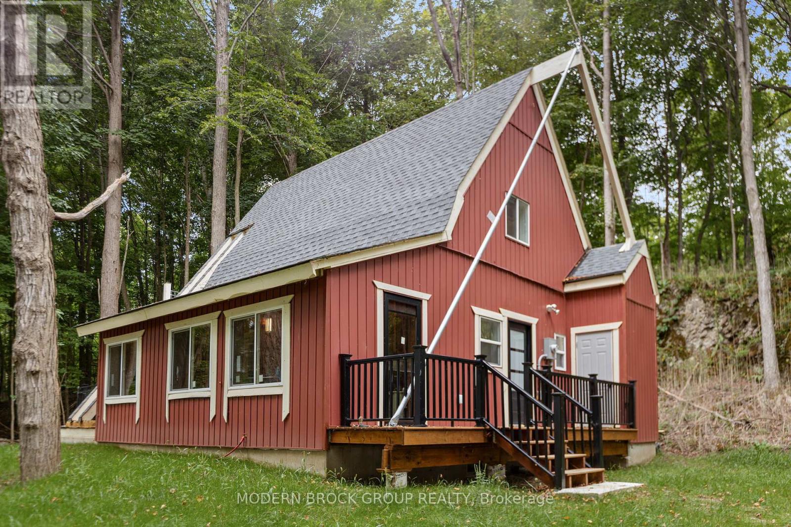 155 Woodvale Road, Leeds And The Thousand Islands, Ontario