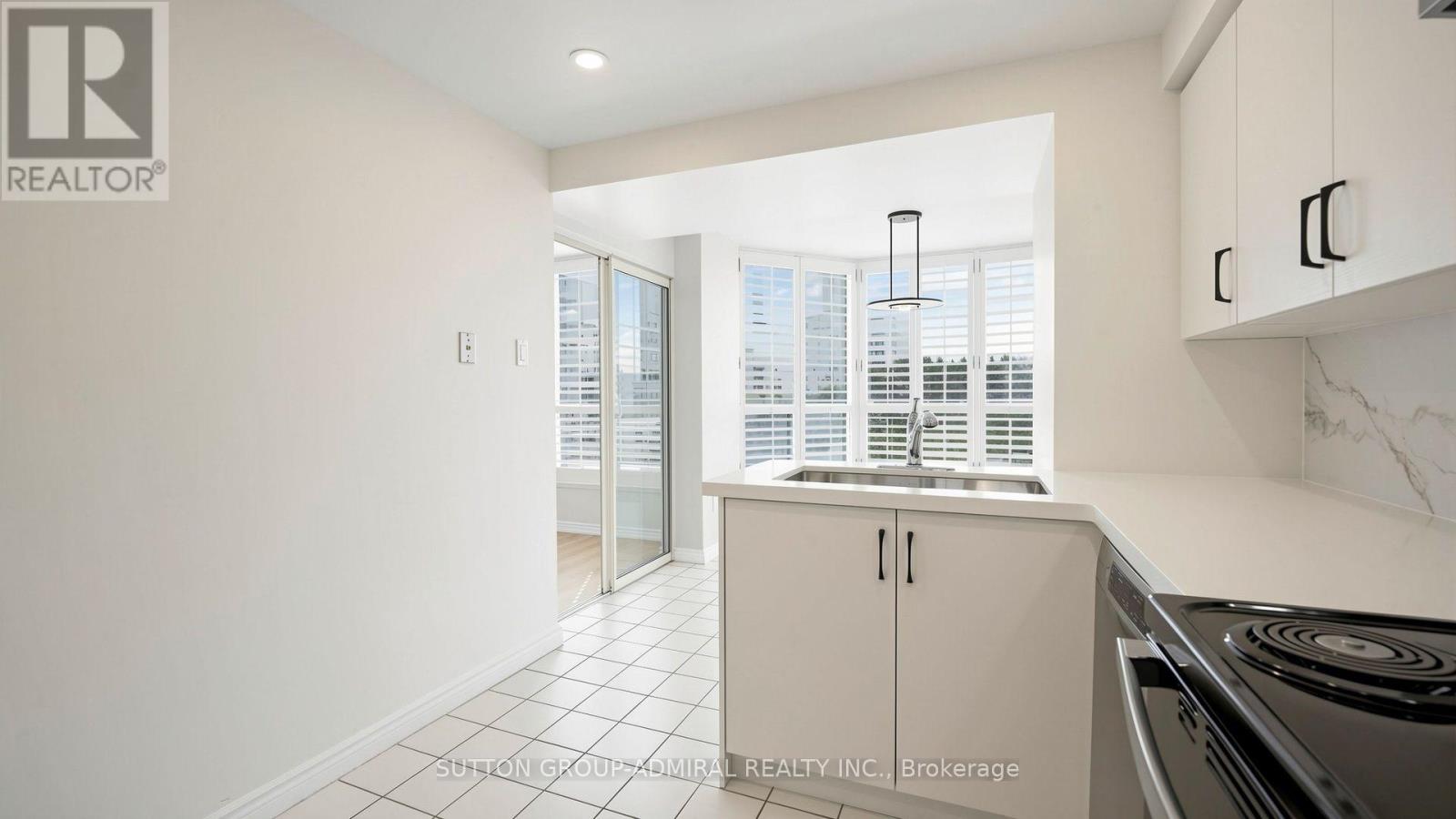 701 - 1 Clark Avenue W, Vaughan (Crestwood-Springfarm-Yorkhill), Ontario  L4J 7Y6 - Photo 23 - N13733560
