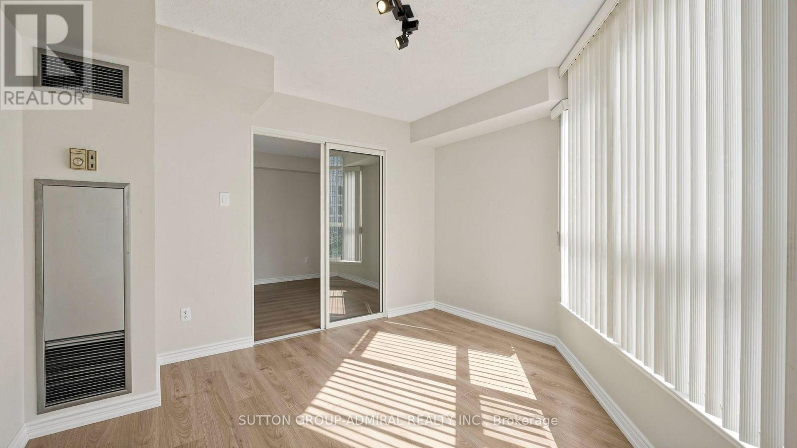 701 - 1 Clark Avenue W, Vaughan (Crestwood-Springfarm-Yorkhill), Ontario  L4J 7Y6 - Photo 29 - N13733560