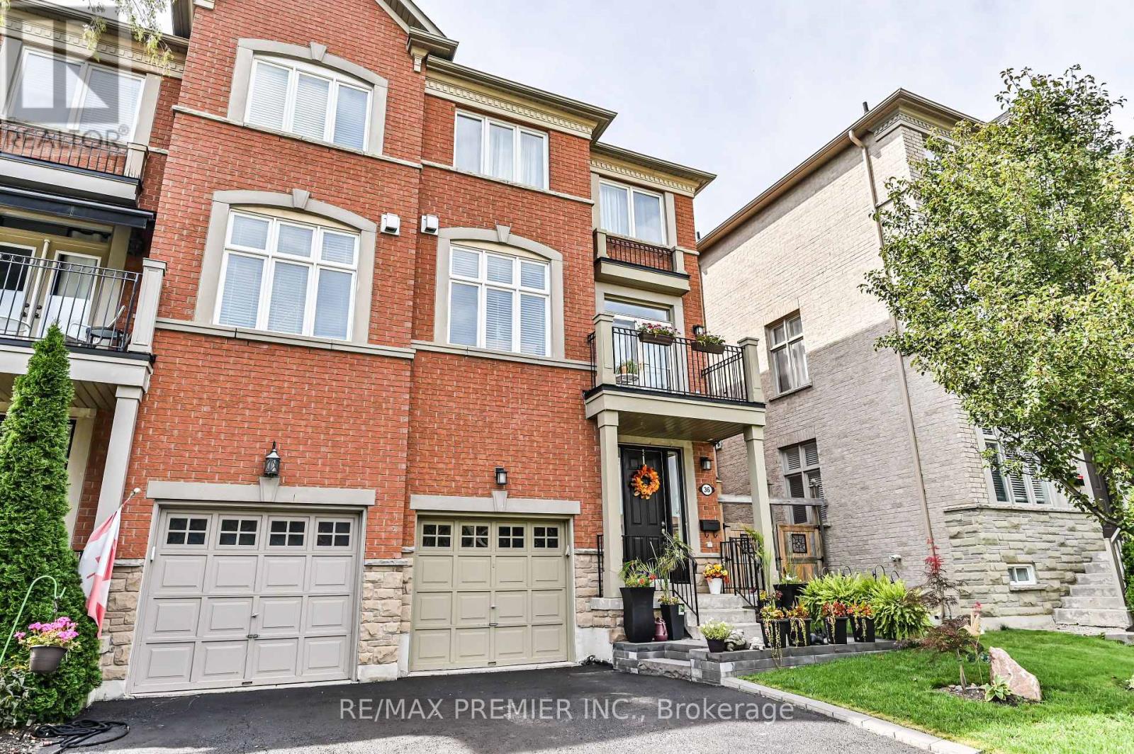36 Helen Street, Vaughan, Ontario  L4L 3S3 - Photo 2 - N13759550
