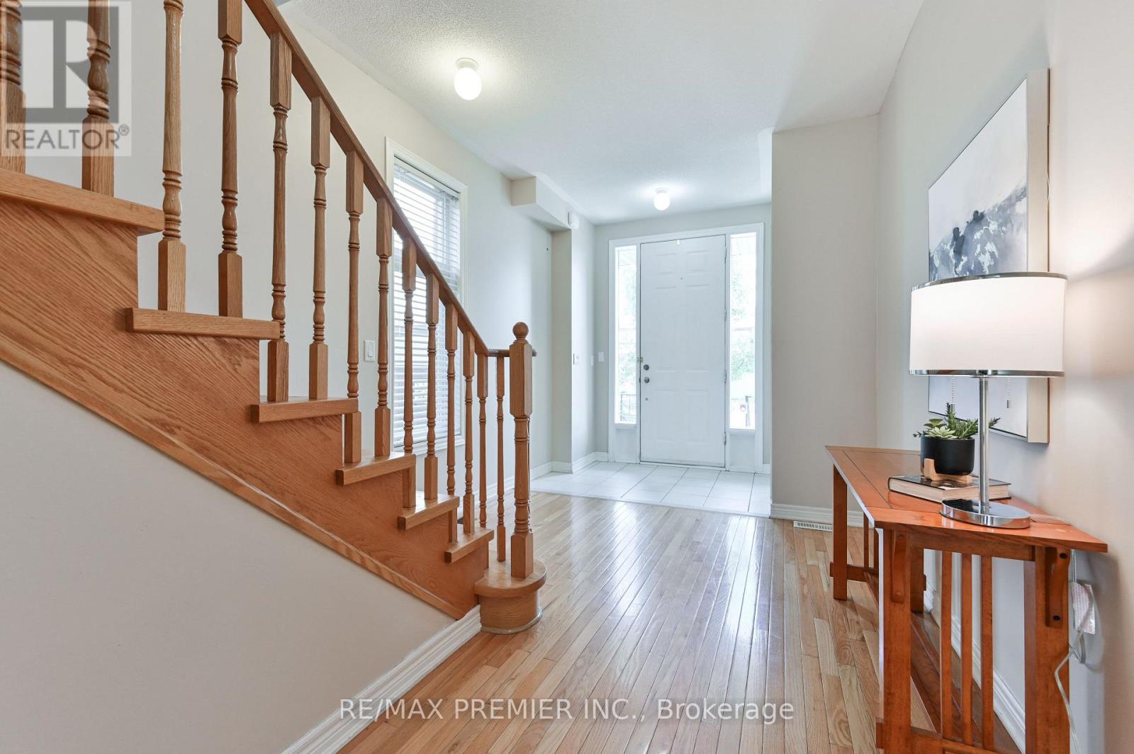 36 Helen Street, Vaughan, Ontario  L4L 3S3 - Photo 5 - N13759550
