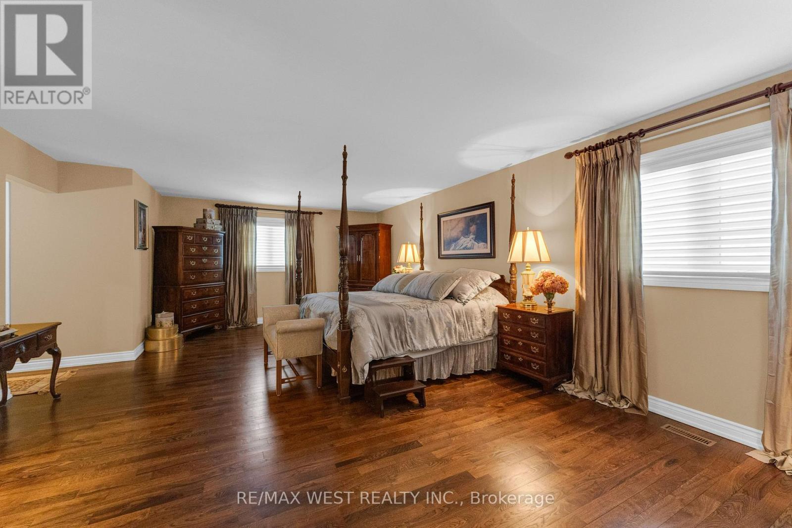 93 Fern Valley Crescent, Richmond Hill, Ontario  L4E 2J6 - Photo 29 - N13759570