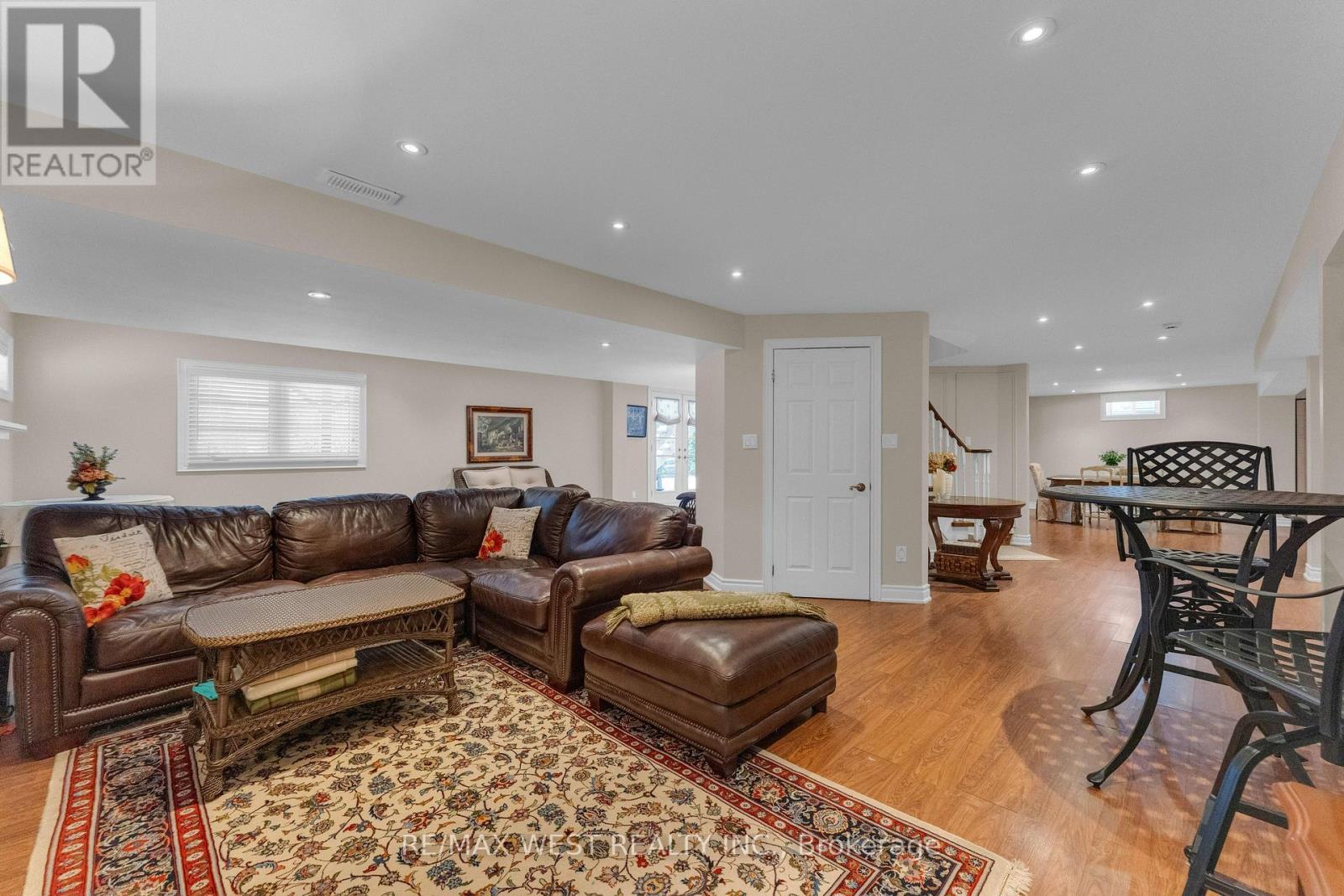 93 Fern Valley Crescent, Richmond Hill, Ontario  L4E 2J6 - Photo 44 - N13759570