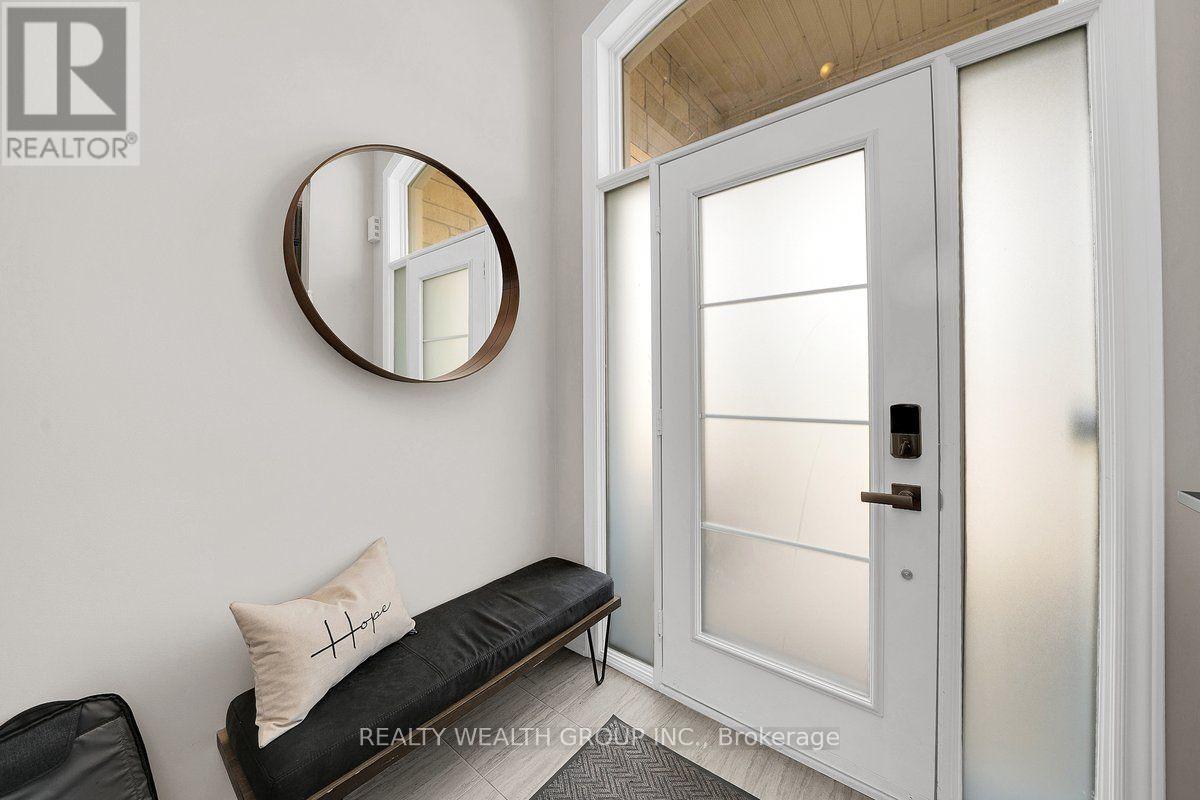 122 Dundonnell Place, Vaughan, Ontario  L4H 4R8 - Photo 4 - N13759732