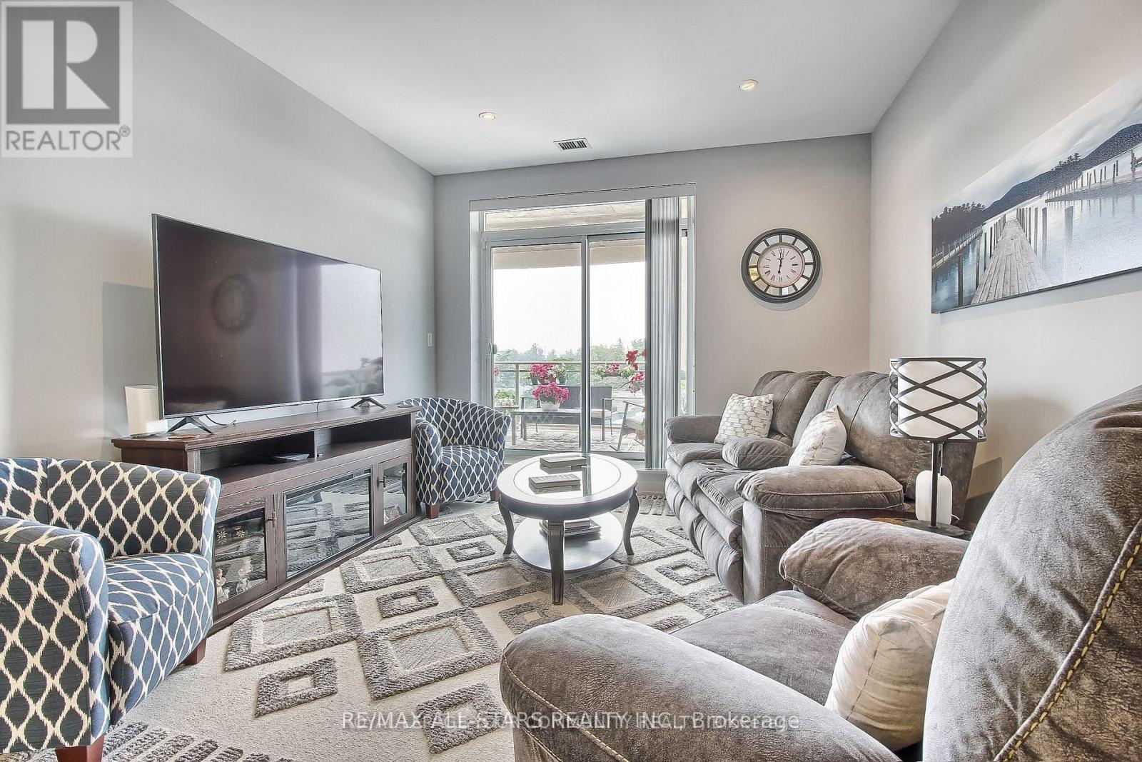 609 - 15277 Yonge Street S, Aurora, Ontario  L4G 1Y3 - Photo 15 - N13759742