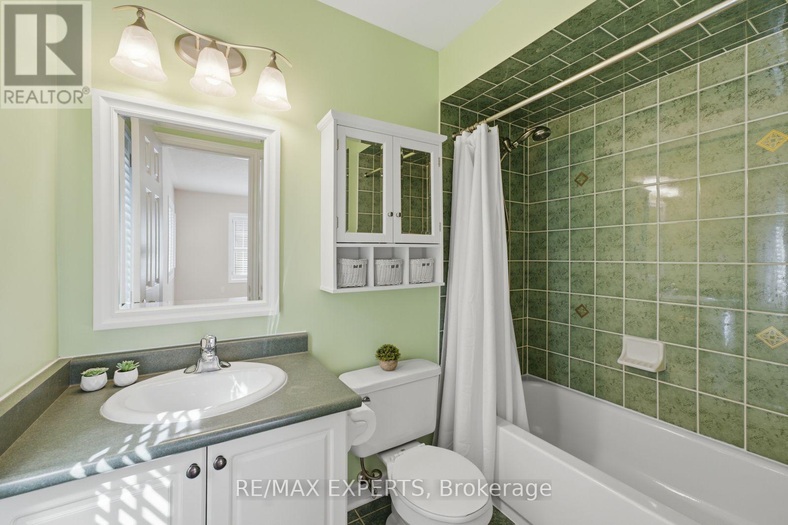 1 Cetona Avenue, Vaughan, Ontario  L4H 2Z8 - Photo 33 - N13759852