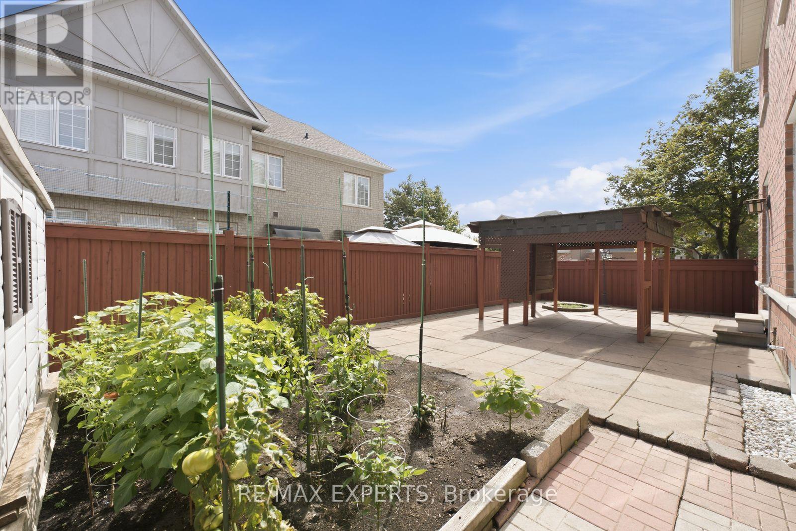 1 Cetona Avenue, Vaughan, Ontario  L4H 2Z8 - Photo 43 - N13759852