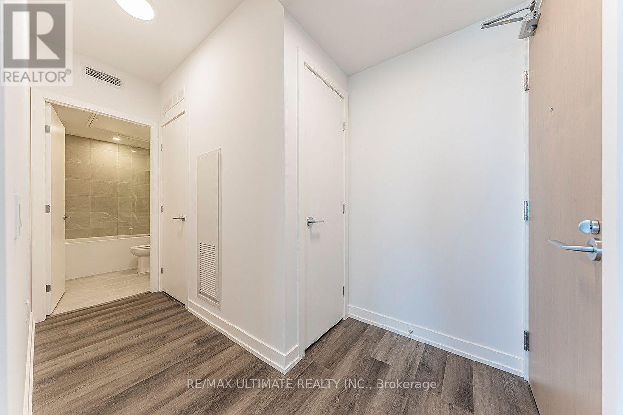 1112 - 5 Meadowdale Road, Vaughan (Vaughan Corporate Centre), Ontario  L4K 0C7 - Photo 4 - N13759890
