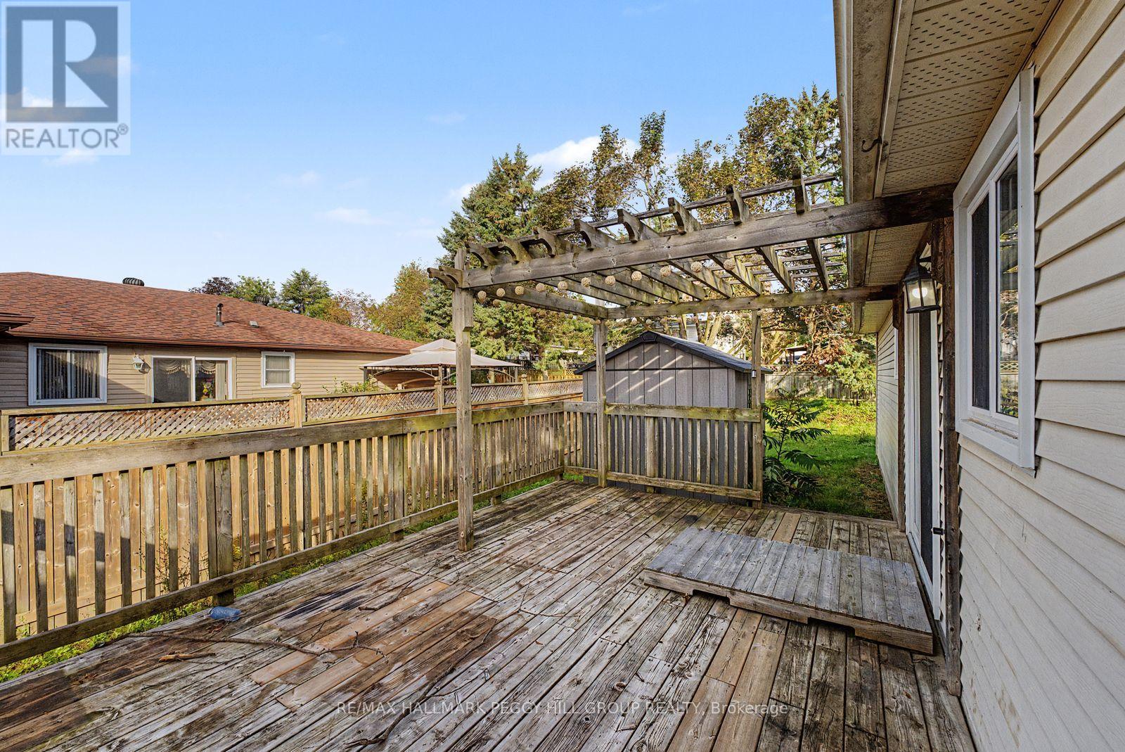 6 Argyle Road, Barrie, Ontario  L4N 6P9 - Photo 18 - S13759782