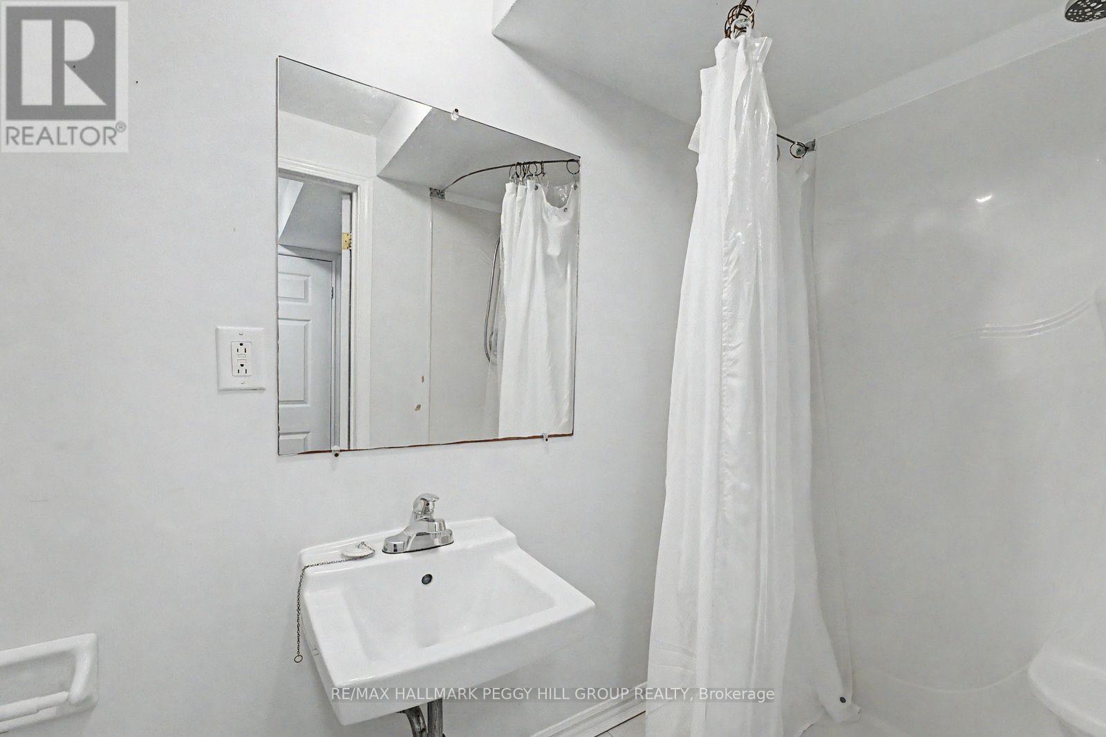 8 Epsom Road, Barrie, Ontario  L4M 6R7 - Photo 14 - S13759904