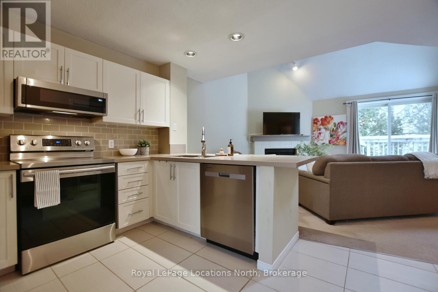 176 - 49 Trott Boulevard, Collingwood, Ontario  L9Y 5B8 - Photo 10 - S13759622