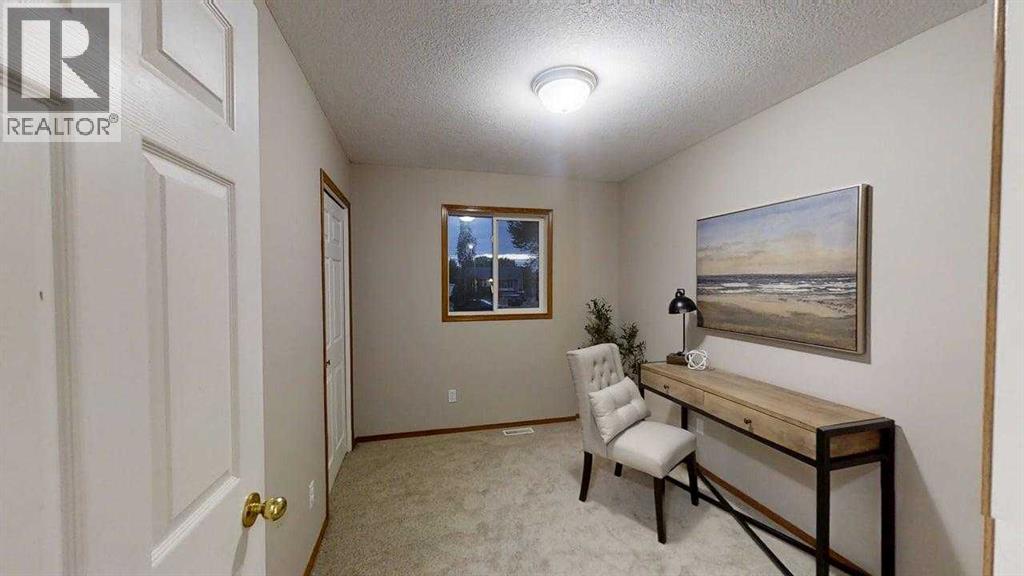 42 Mt Backus Crescent W, Lethbridge, Alberta  T1K 6P6 - Photo 10 - A2343009