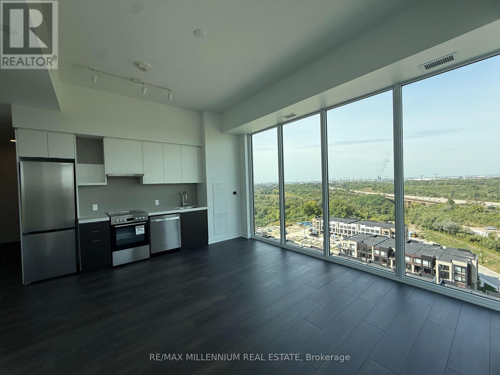1209 - 10 Flavelle Trail, Vaughan, Ontario  L4L 0M9 - Photo 9 - N13749982
