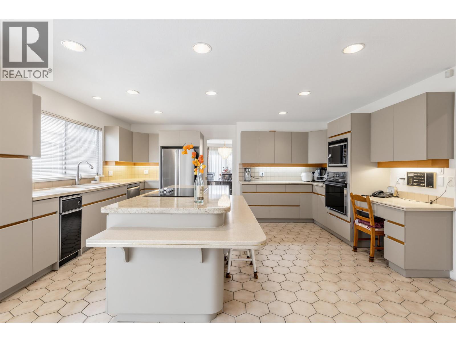 1363 W 48th Avenue, Vancouver, British Columbia  V6M 2N8 - Photo 10 - R3162809