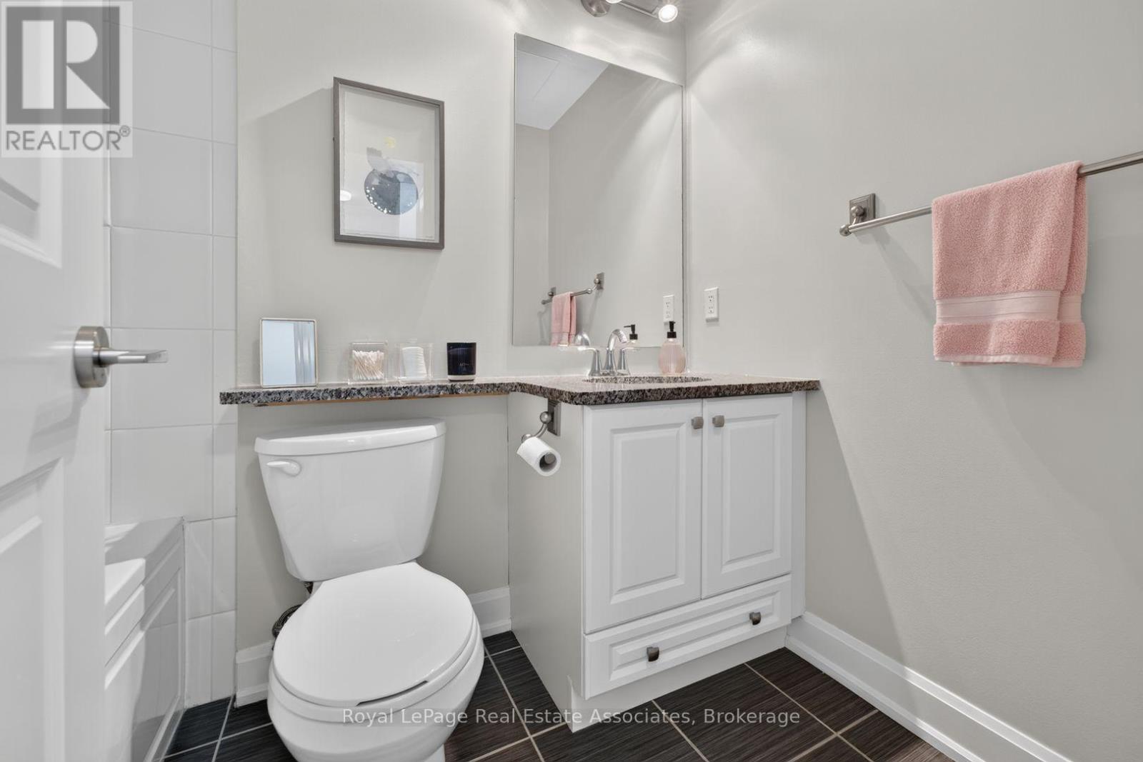 214 - 216 Oak Park Boulevard, Oakville, Ontario  L6H 7S8 - Photo 20 - W13759714