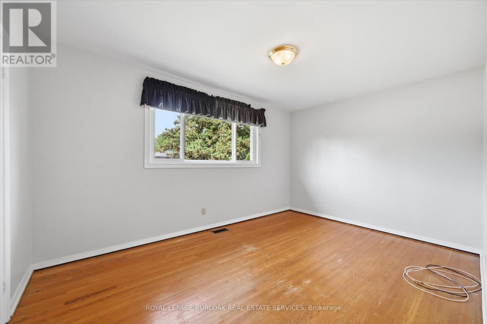 185 Euston Road, Burlington, Ontario  L7L 4V7 - Photo 15 - W13759788