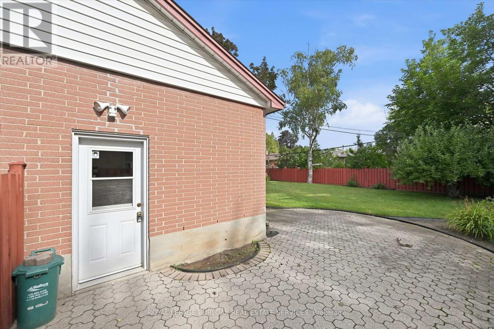 185 Euston Road, Burlington, Ontario  L7L 4V7 - Photo 29 - W13759788