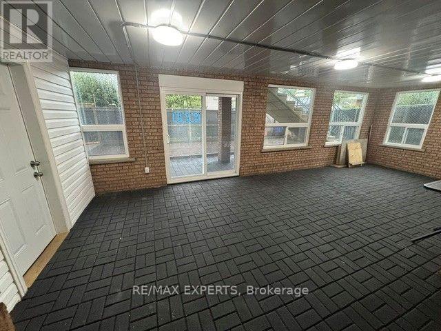 273 Gary Drive, Toronto, Ontario  M9N 2N2 - Photo 10 - W13759790