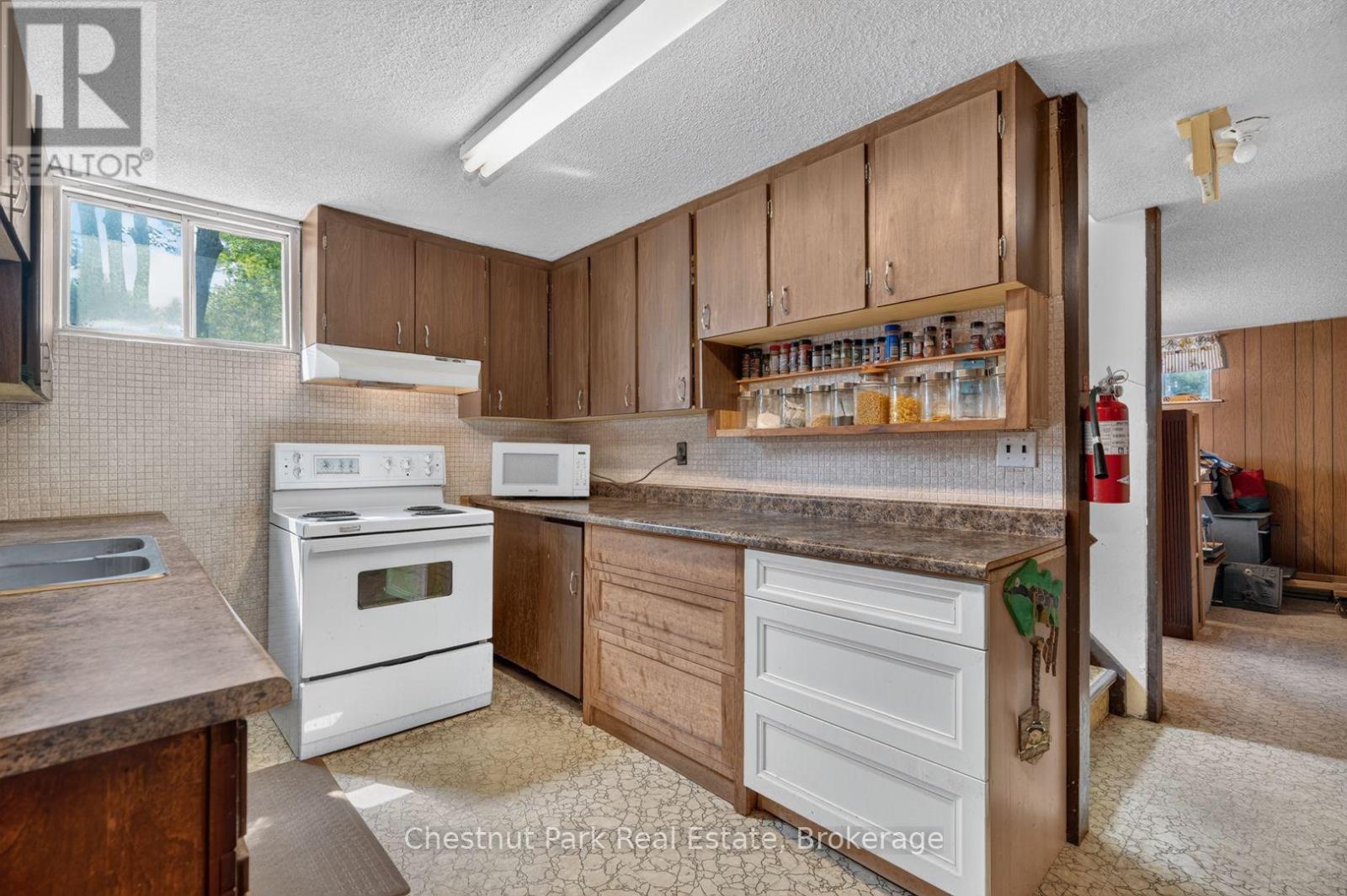 1304 11 Highway N, Gravenhurst, Ontario  P0E 1N0 - Photo 27 - X13759504