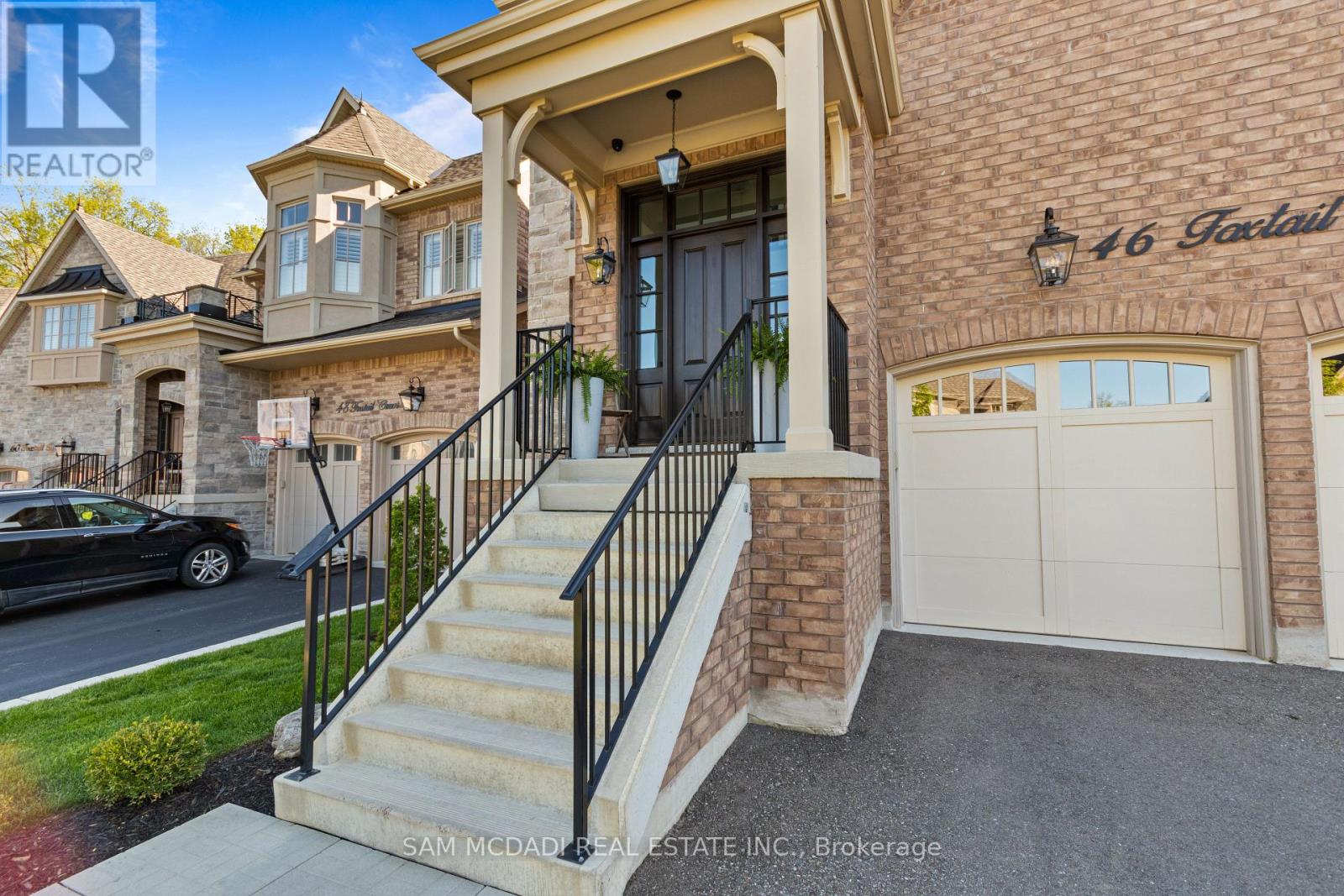 46 Foxtail Court, Halton Hills, Ontario  L7G 0J6 - Photo 2 - W13759860