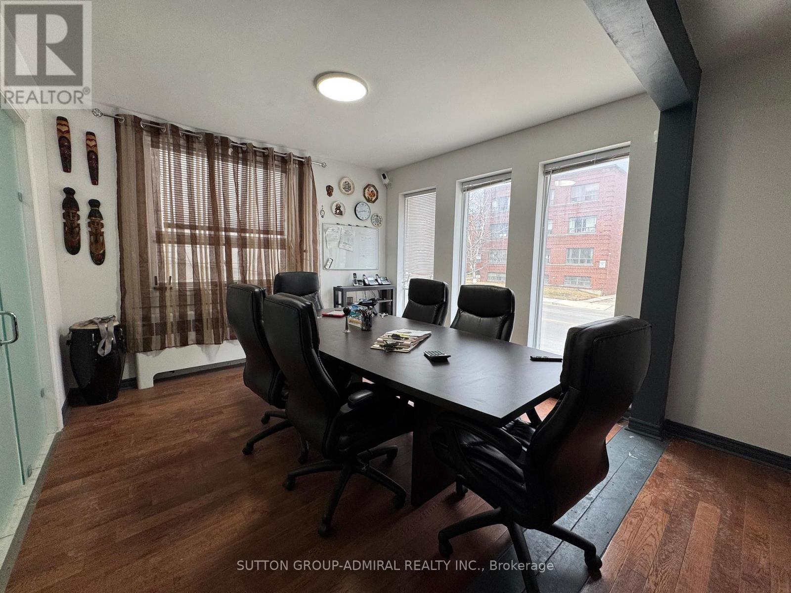 2000 Eglinton Avenue W, Toronto, Ontario  M6E 2J9 - Photo 9 - W13759880