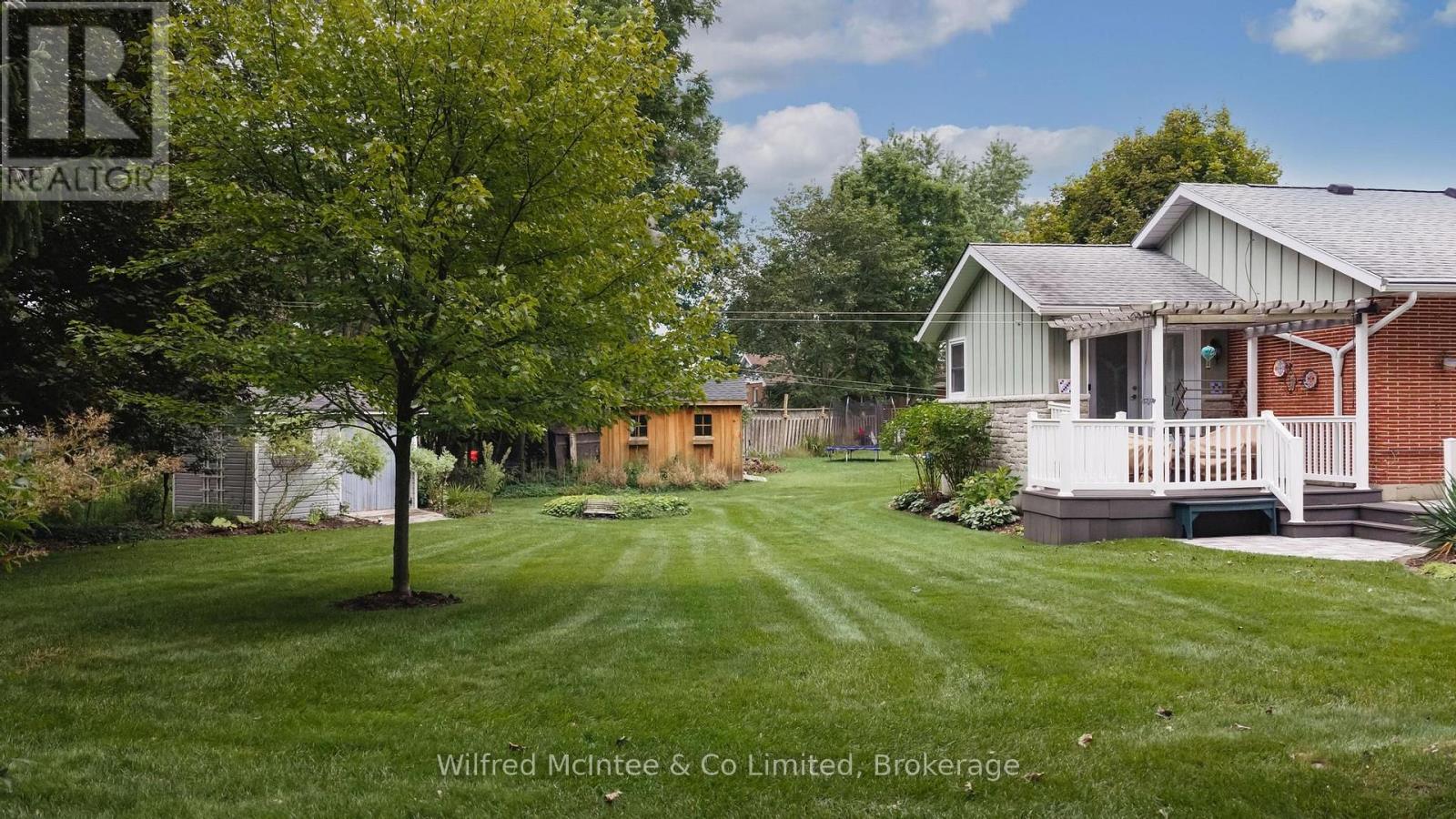 31 Johnstone Boulevard, Brockton, Ontario  N0G 2V0 - Photo 10 - X13759682