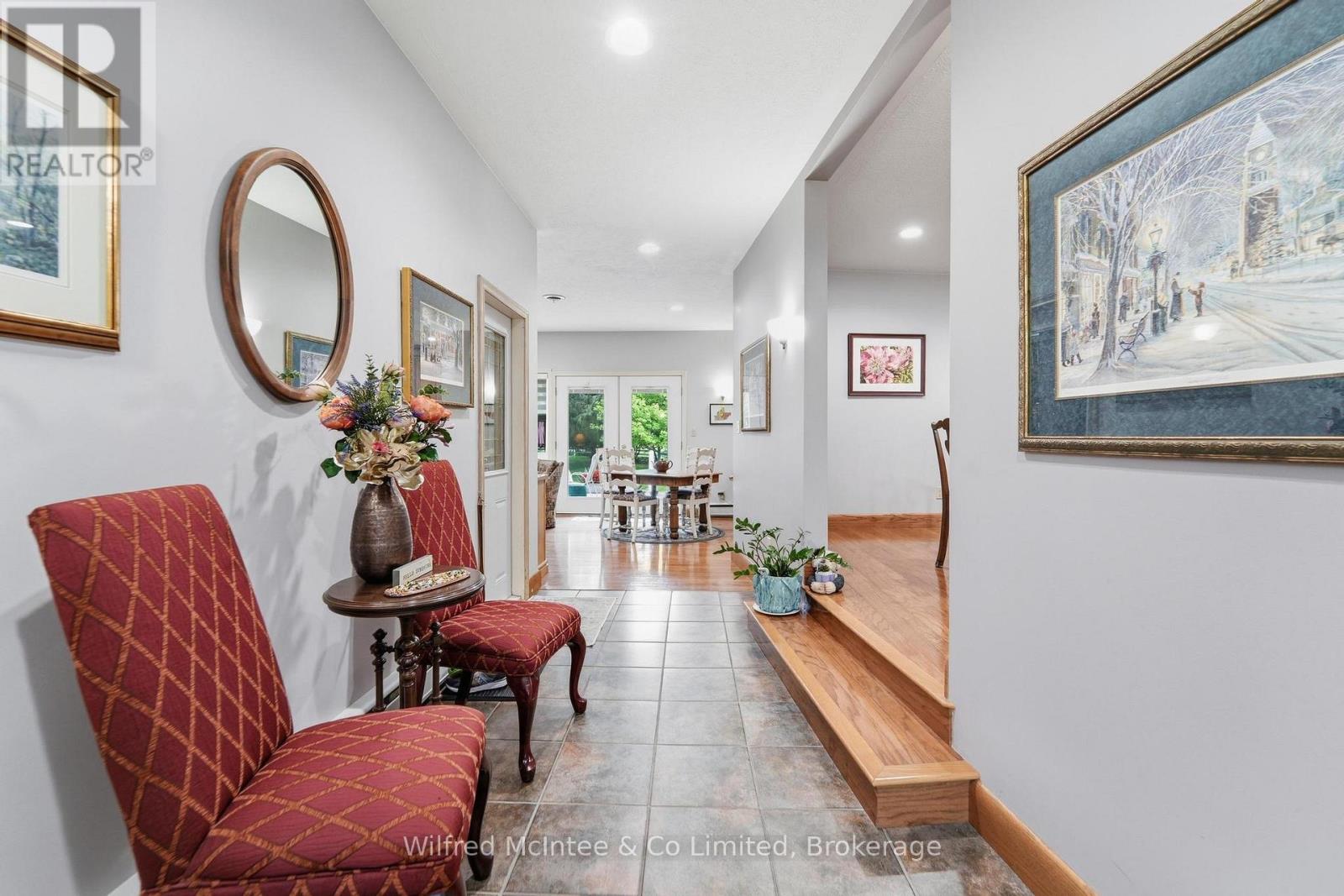 31 Johnstone Boulevard, Brockton, Ontario  N0G 2V0 - Photo 16 - X13759682