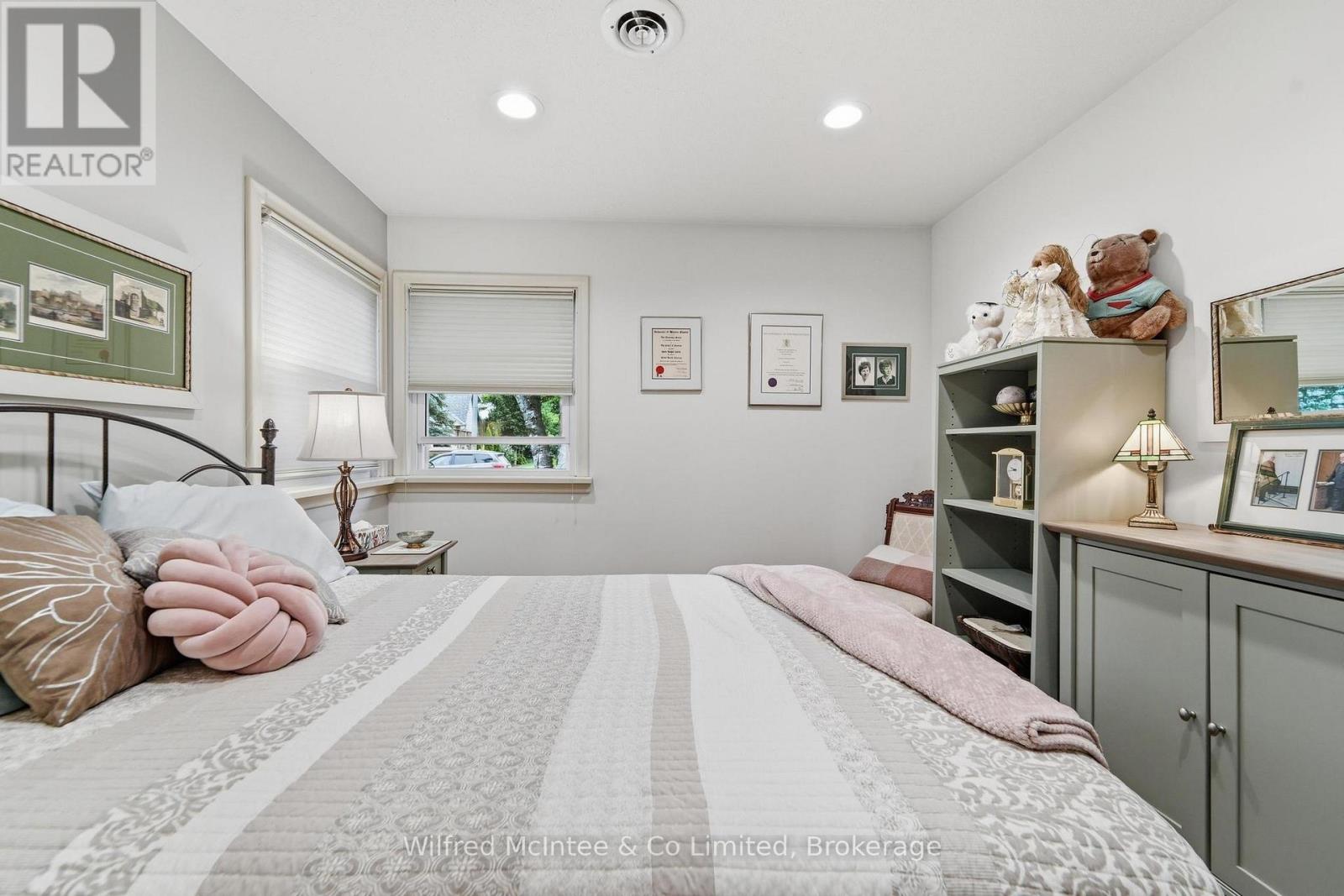 31 Johnstone Boulevard, Brockton, Ontario  N0G 2V0 - Photo 34 - X13759682