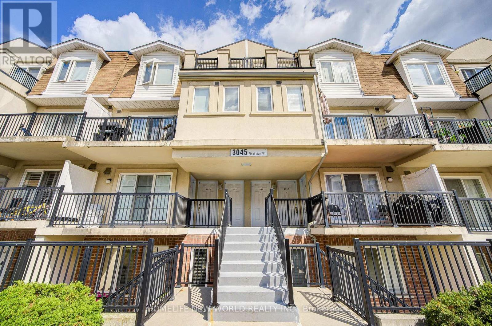 2087 - 3045 Finch Avenue W, Toronto, Ontario  M9M 0A5 - Photo 2 - W13759906