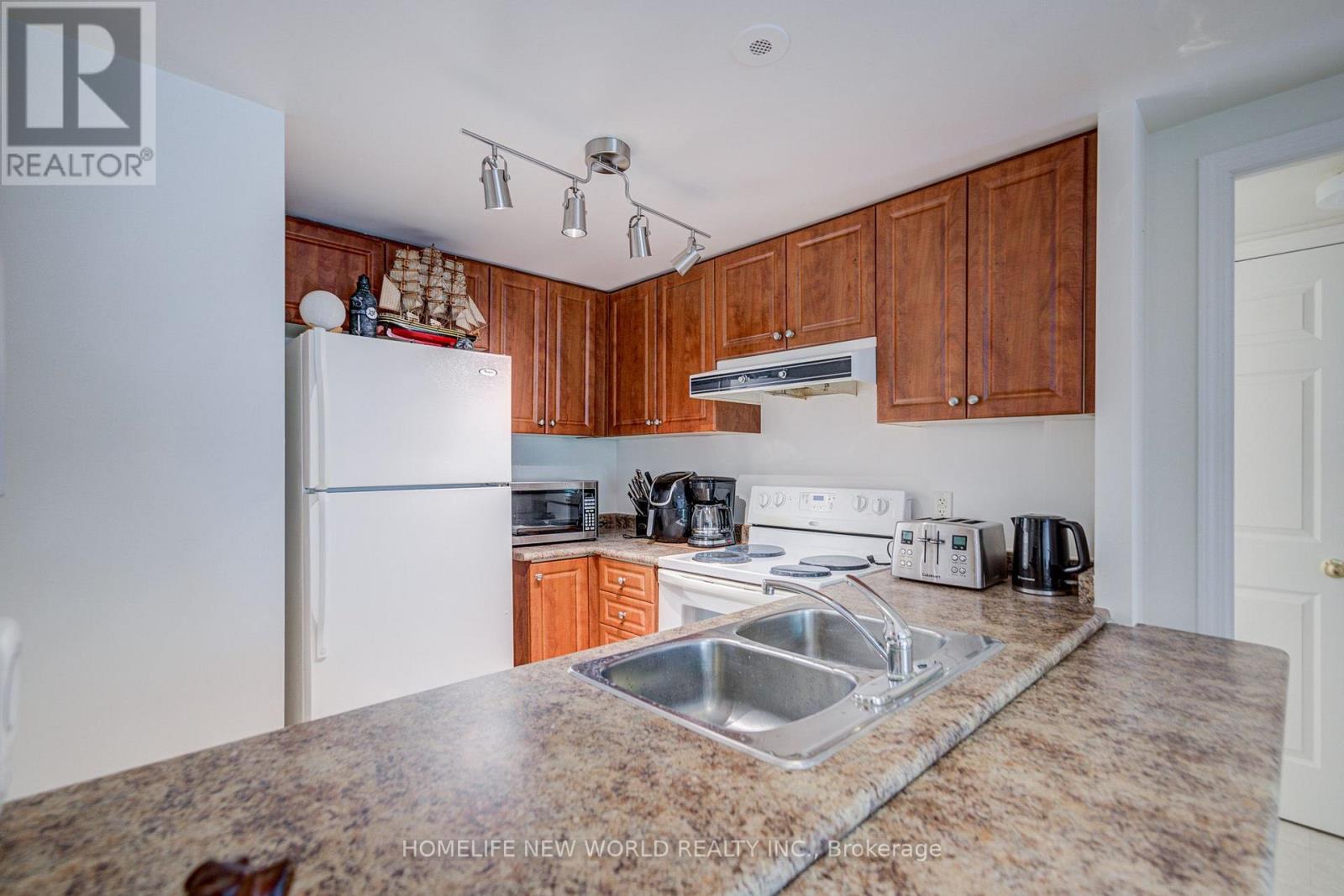 2087 - 3045 Finch Avenue W, Toronto, Ontario  M9M 0A5 - Photo 21 - W13759906