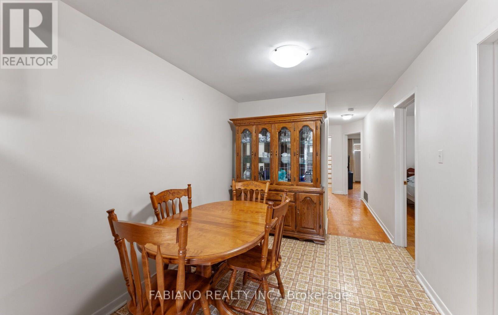 549 Gladstone Avenue, Toronto, Ontario  M6H 3J3 - Photo 12 - W13759914