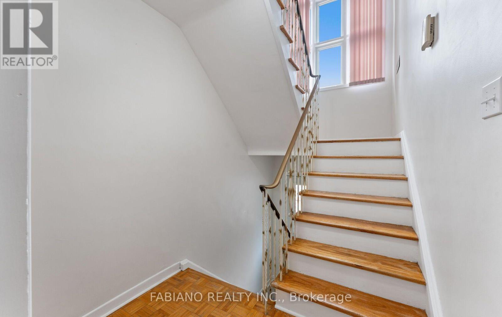 549 Gladstone Avenue, Toronto, Ontario  M6H 3J3 - Photo 17 - W13759914