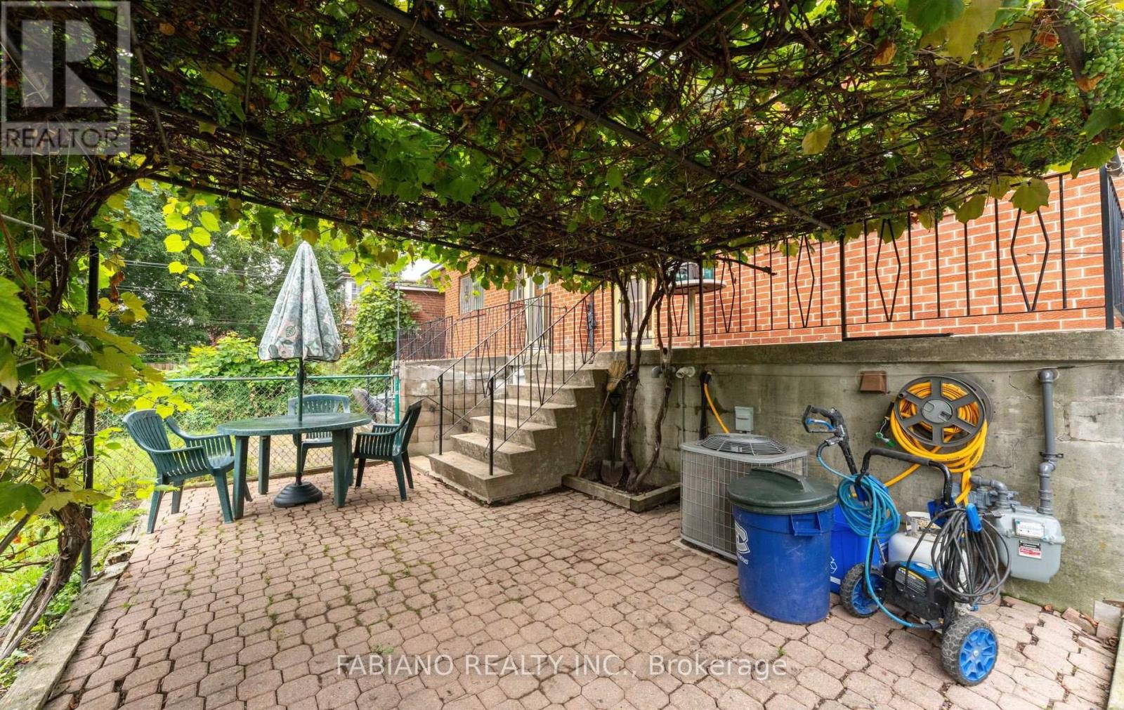 549 Gladstone Avenue, Toronto, Ontario  M6H 3J3 - Photo 41 - W13759914