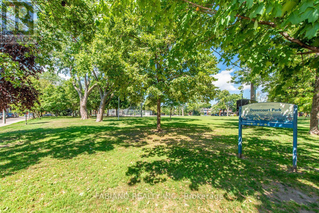 549 Gladstone Avenue, Toronto, Ontario  M6H 3J3 - Photo 48 - W13759914