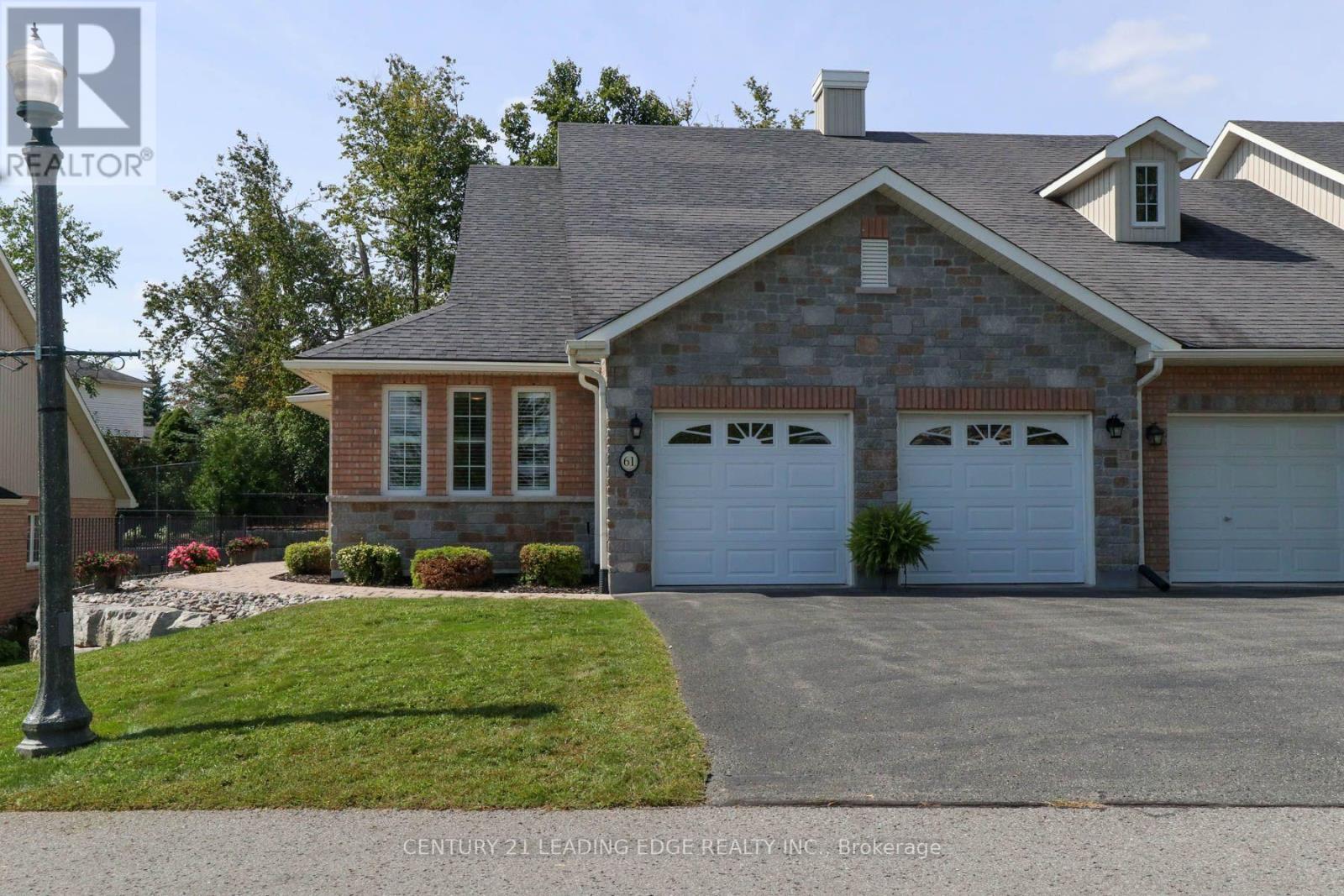 100 - 61 VILLAGE CRESCENT, Peterborough, Ontario