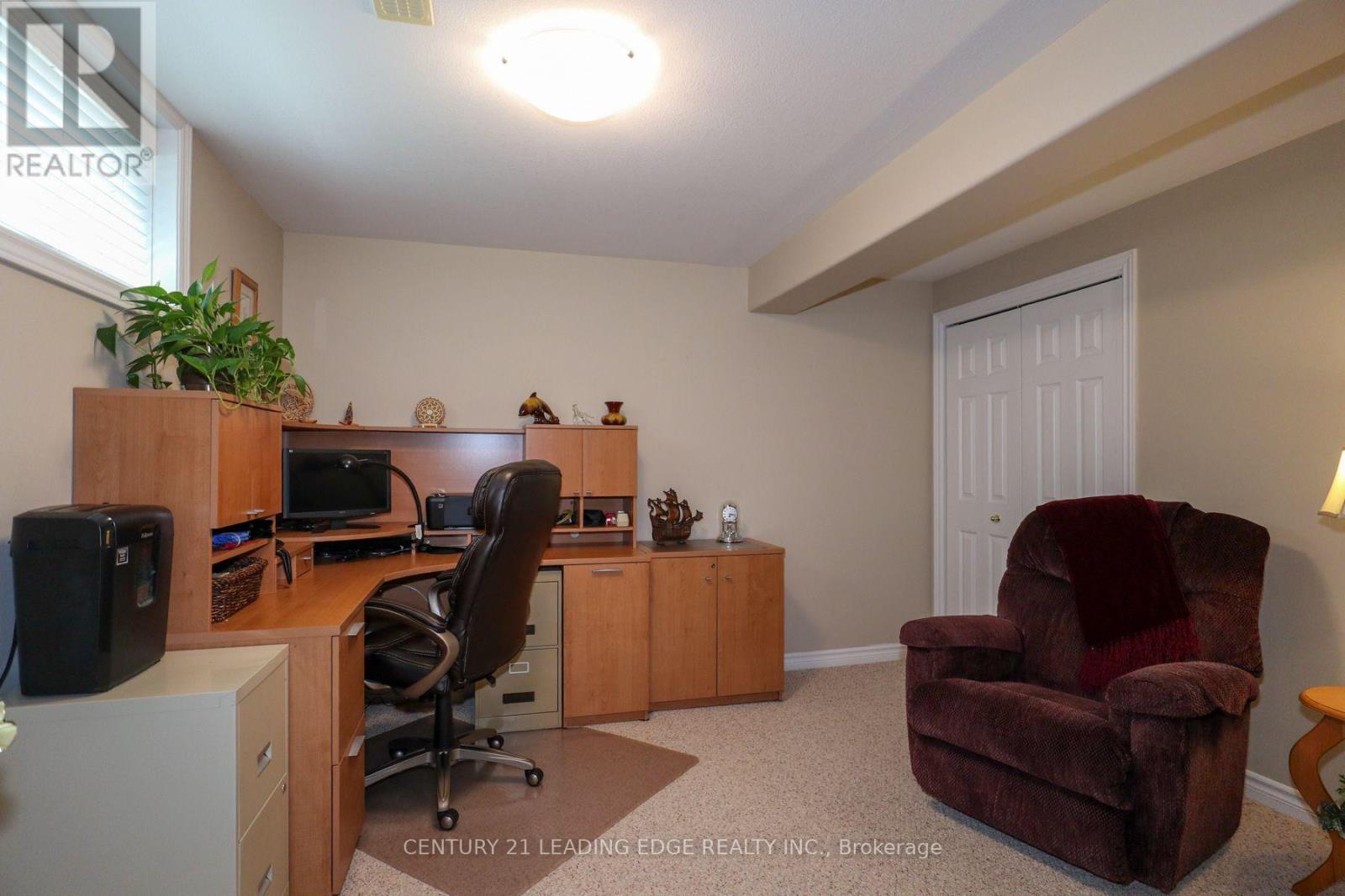 100 - 61 Village Crescent, Peterborough, Ontario K9J 0A9 - Photo 17 - X13759672