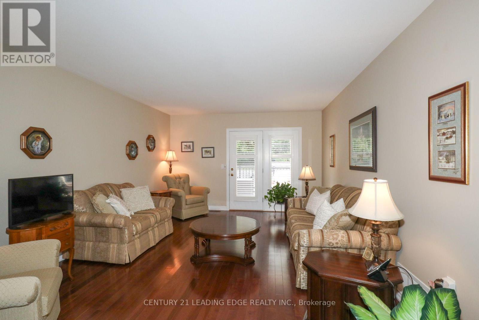 100 - 61 Village Crescent, Peterborough, Ontario K9J 0A9 - Photo 8 - X13759672