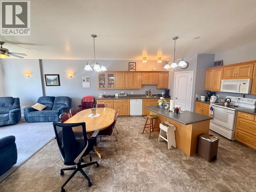 10612 97 Ave, La Crete, Alberta  T0H 2H0 - Photo 7 - A2316385