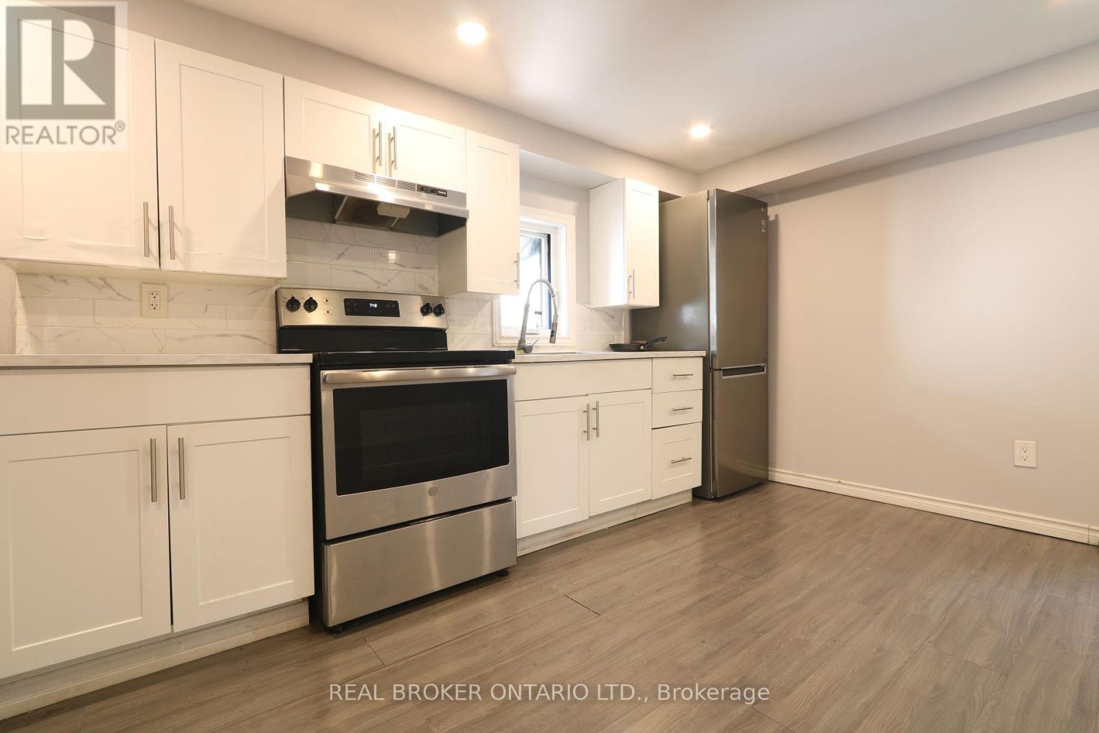 4424 Ellis Street, Niagara Falls, Ontario  L2E 1H4 - Photo 8 - X13755356