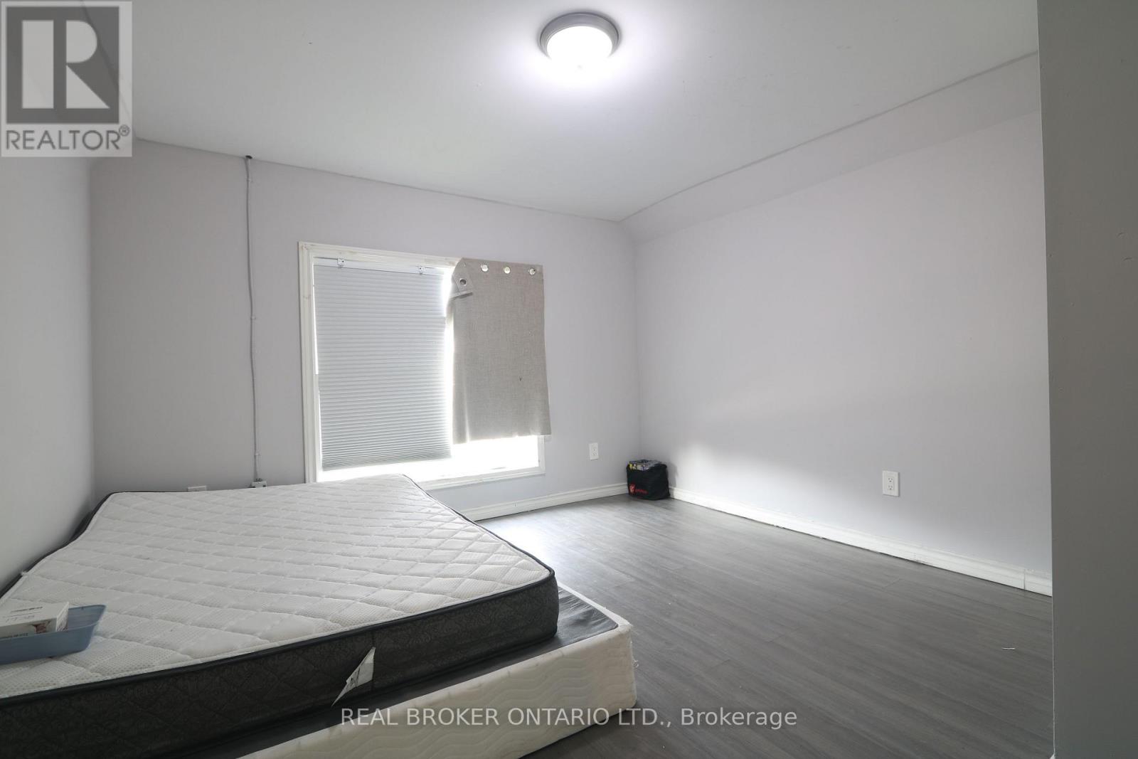 4424 Ellis Street, Niagara Falls, Ontario  L2E 1H4 - Photo 13 - X13755356
