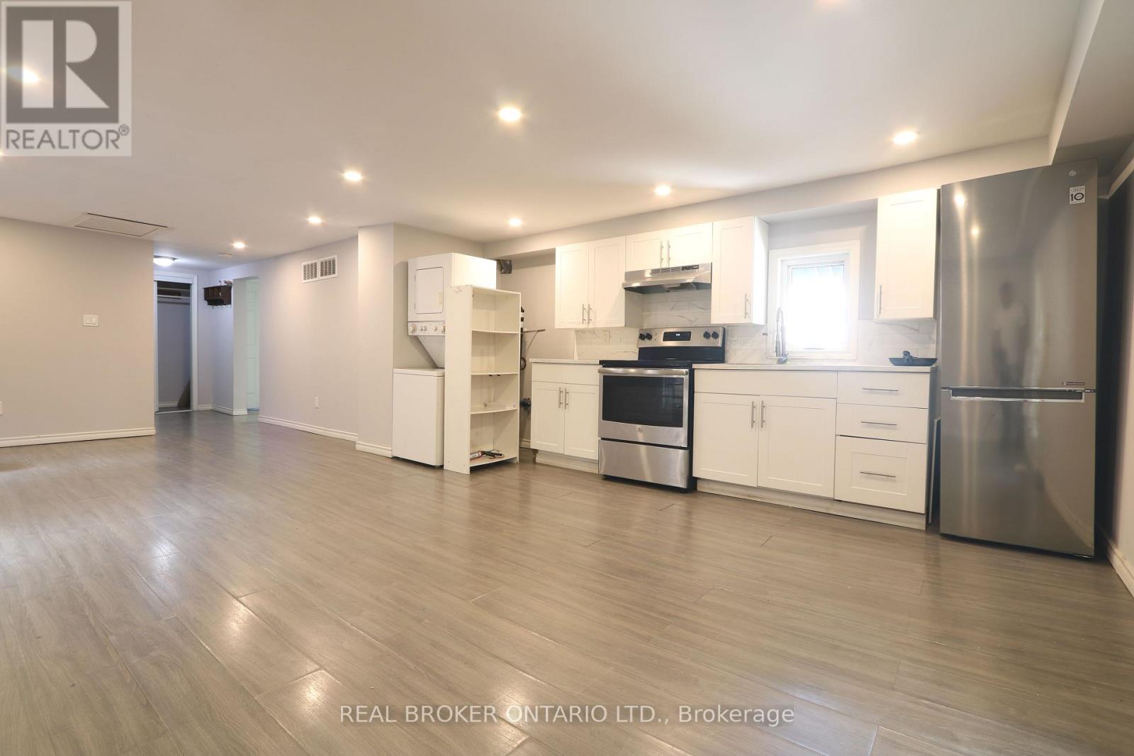 4424 Ellis Street, Niagara Falls, Ontario  L2E 1H4 - Photo 11 - X13755356